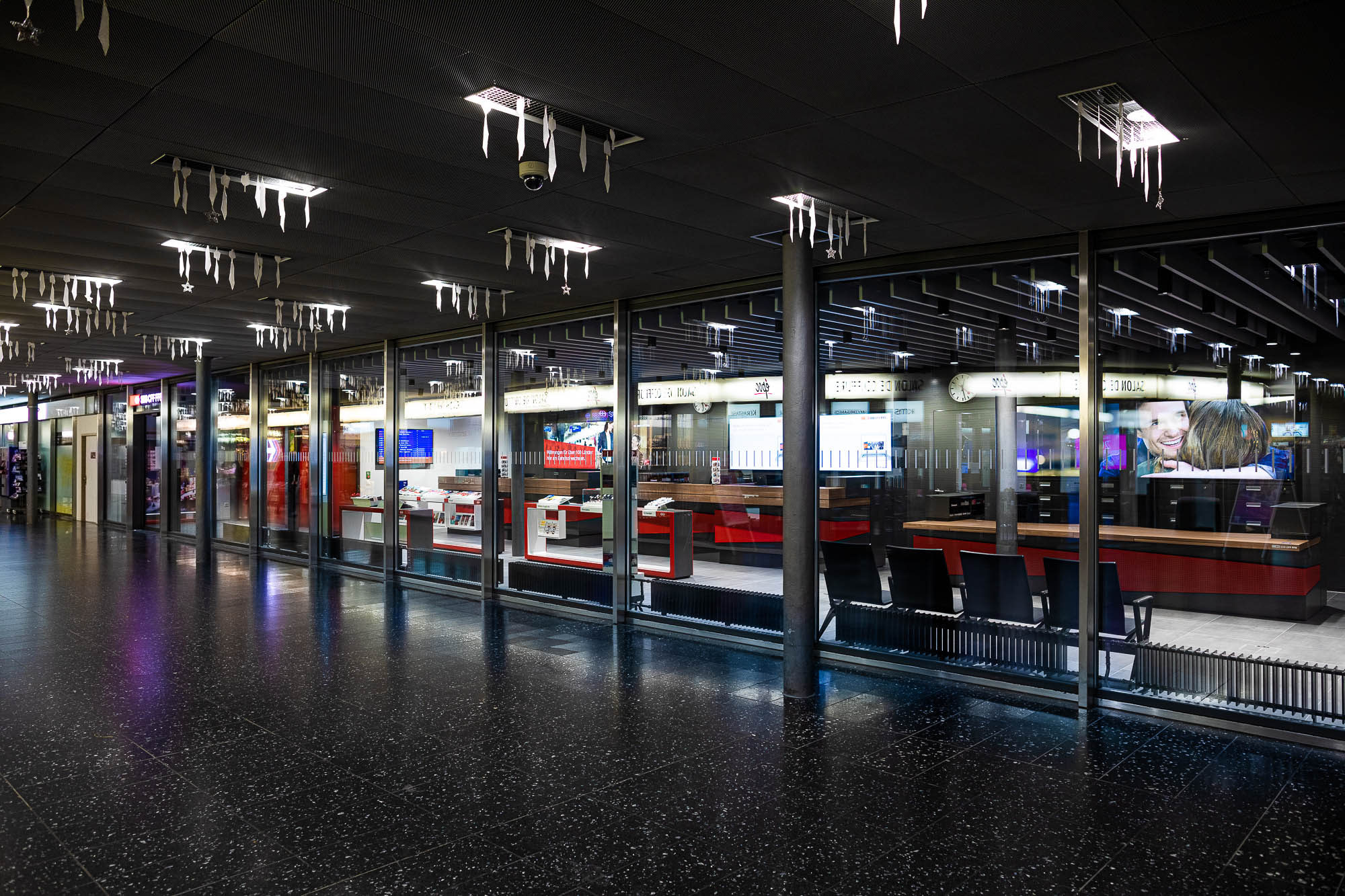 Export x3 5D4 0199 SBB 2019 Bahnhof Baden